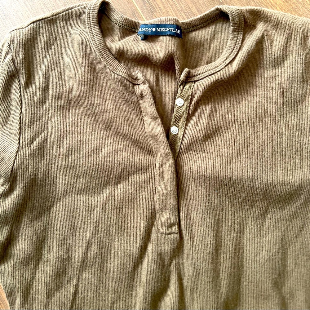 Brandy Melville long sleeve shirt